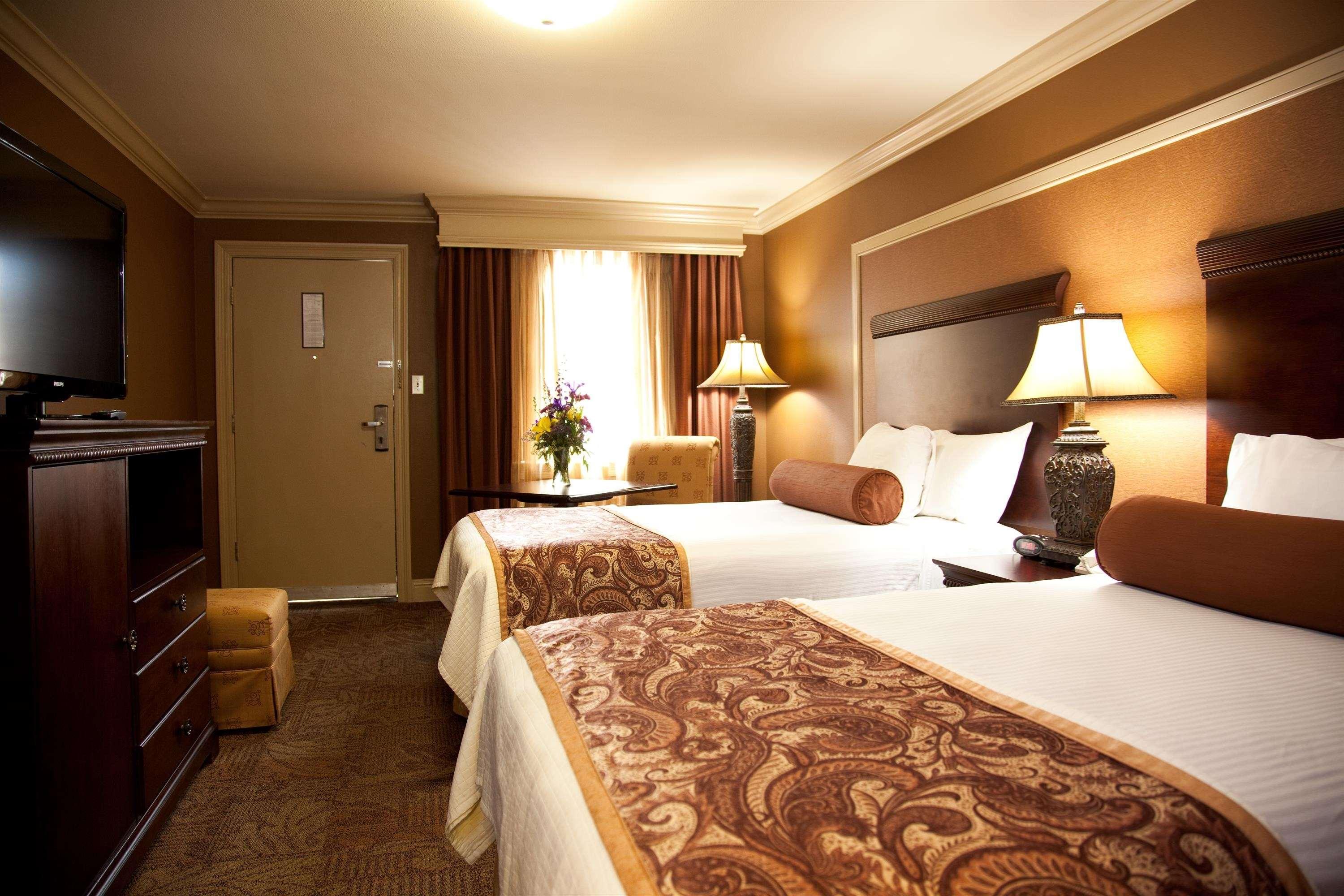 Western French Quarter Courtyard Hotel
